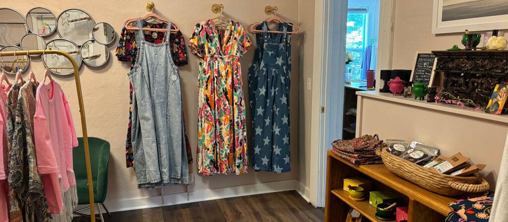 Entropy Healing retail shop in downtown Poulsbo